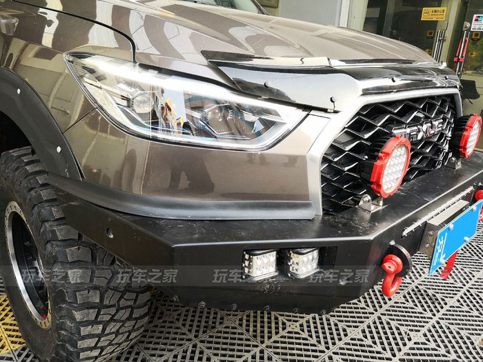 上汽大通D90改裝避震輪胎 提升越野性能 上汽大通D90改裝避震輪胎 提升越野性能