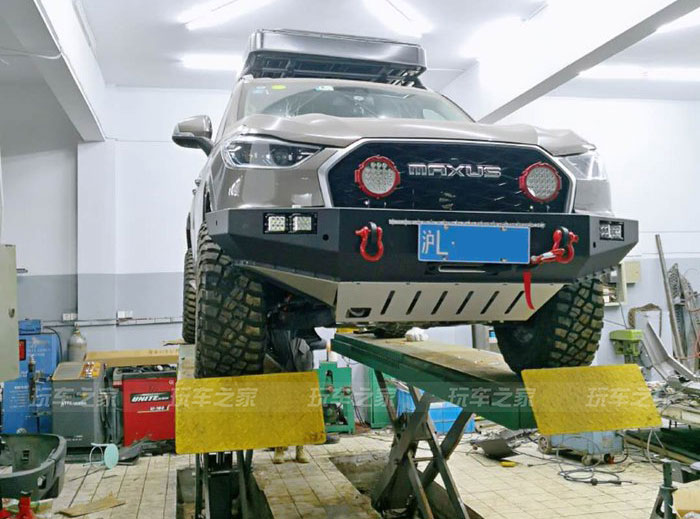 上汽大通D90改裝避震輪胎 提升越野性能 上汽大通D90改裝避震輪胎 提升越野性能