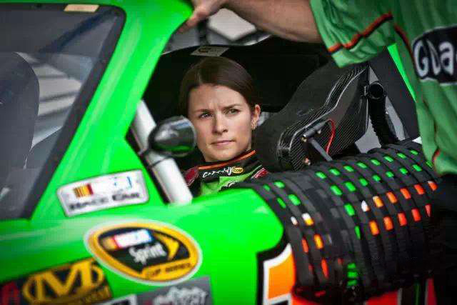 點(diǎn)擊進(jìn)入看圖評(píng)論