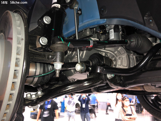 深藏不露 榮威RX5 PLUS底盤技術(shù)深度解析