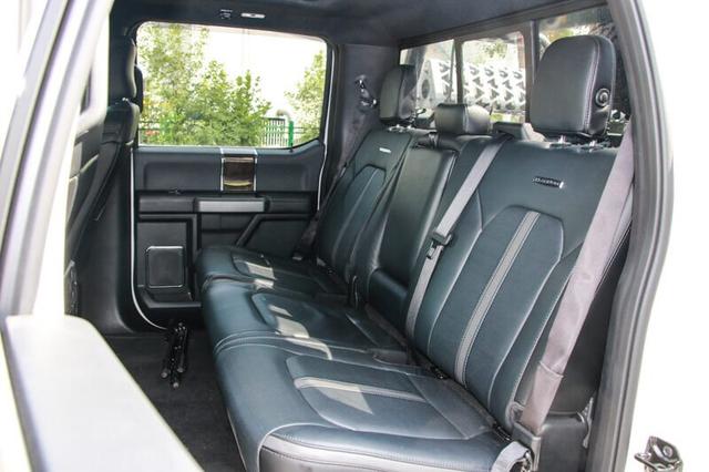 福特皮卡F150特技改裝效果！